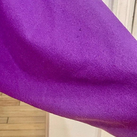 Vintage, Karl Lagerfeld cropped wool
Jkt! - Picture 5 of 7